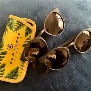 😎Blenders Coastal Polarized Sunglasses NEVER WORN😎 1 pair $38 - full set $70